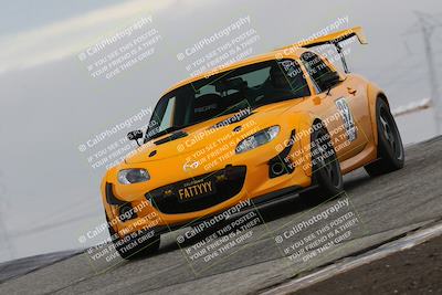 media/Dec-30-2023-Lotus Club Golden G (Sat) [[d3870bf35f]]/Intermediate/Session 3 (Grapevine)/